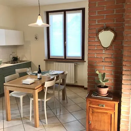 The Yellow House Holiday home *